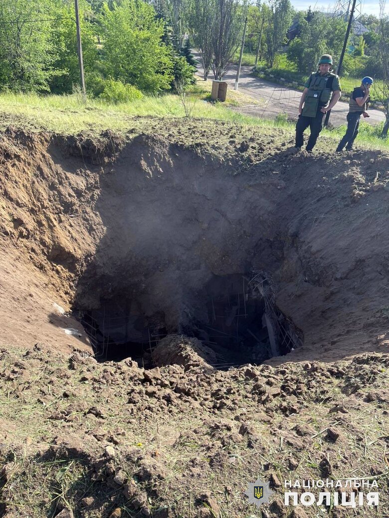 Наслідки ворожих обстрілів Донеччини 10