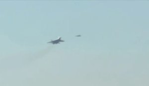 MiG-29 pilot flew in close to ’Shahed’ and, by creating pressure drop, caused engine to surge and drone to crash. VIDEO