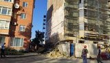 Риштування обвалилося в центрі Полтави, є постраждалі. ФОТОрепортаж