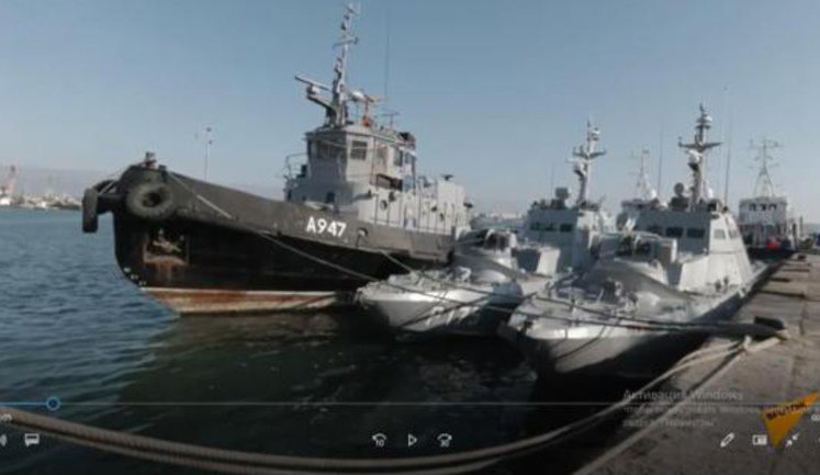Киношные трюки ФСБ: Украина показала, как россияне попытались продемонстрировать на видео хорошее состояние разграбленных кораблей. ФОТО