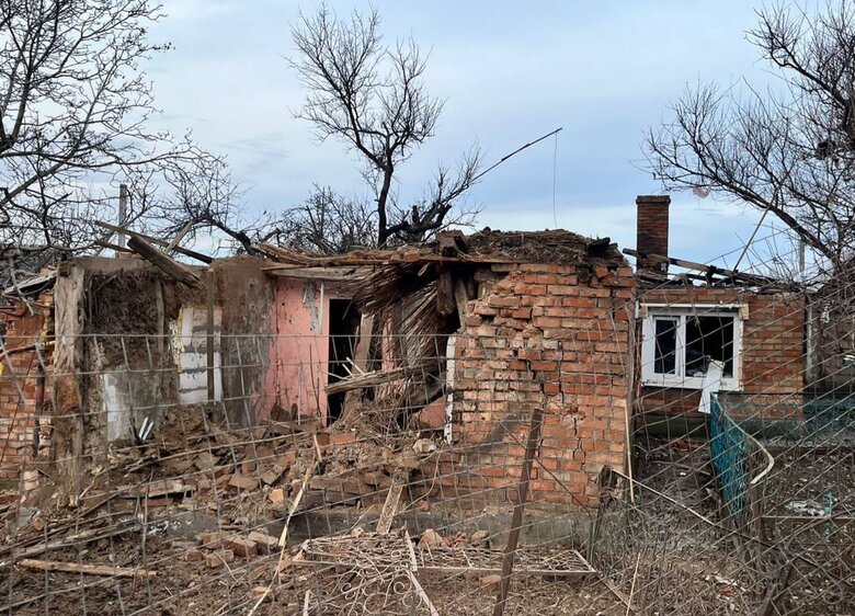 Russians shelled Nikopol with artillery: Two men were wounded 01