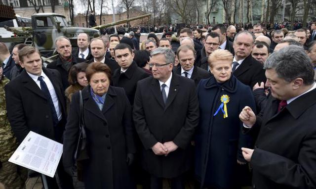 майдан порошенко марш память евромайдан достоинства