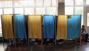 КС рішенням щодо е-декларування заблокував призначення переможців місцевих виборів, - НАЗК