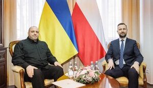 Rustem Umerov and Polish Minister of National Defense Władysław Kosiniak-Kamysz