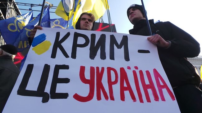 Червоні лінії для Зе: на Майдане состоялось вече в преддверии встречи Зеленского и Путина 09