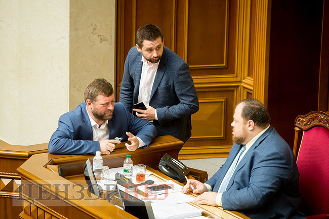 Спілкування Тимошенко з Кондратюк за колоною, Іванчук в гостях у Слуги народу і звільнений Балух у Раді, - робочий день ВР 13 вересня 02