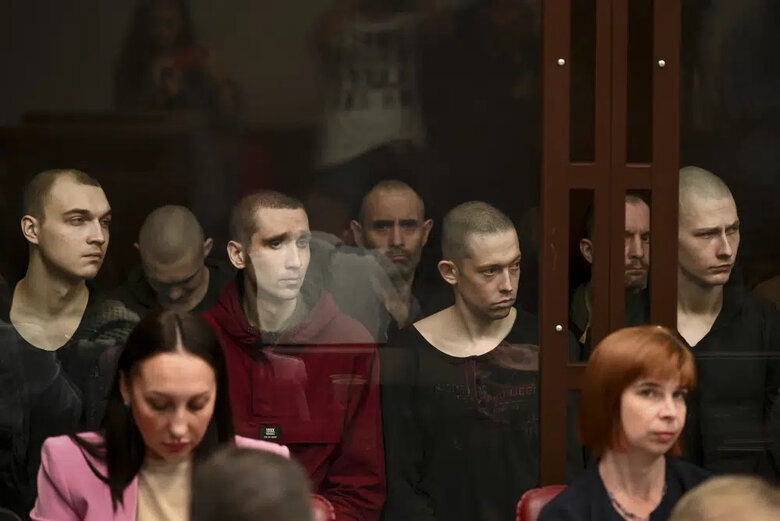 Trial of 22 captured Azov’s soldiers has begun in Russia 01