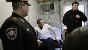 Луценко призвал ООН четче планировать операции в Косово