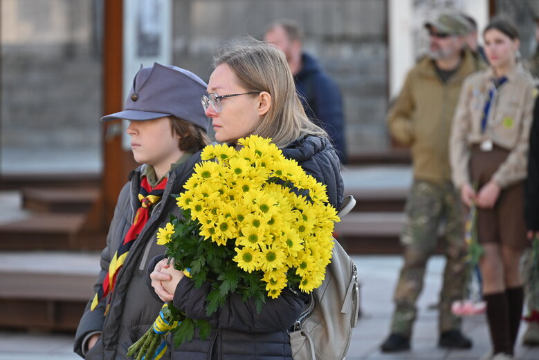 Із воїном та засновником видання Горинь Тарасом Давидюком, який загинув у бою проти окупантів на Запоріжжі, попрощалися у Києві 01