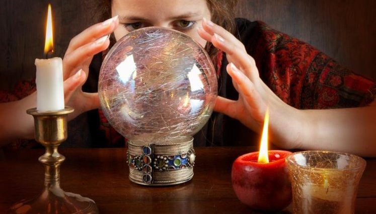 Минздрав хочет отменить спецразрешения на занятие целительством