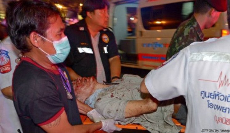 Blast rocks Bangkok city, killing 27 people. VIDEO + PHOTOS
