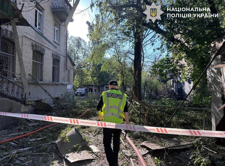 Over 20 buildings damaged and 11 killed in Kyiv following an overnight strike by the Russian Federation