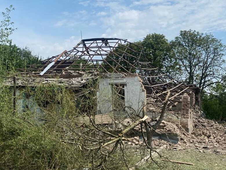 Окупанти скинули авіабомби на населені пункти Донеччини. Дев’ятеро поранених