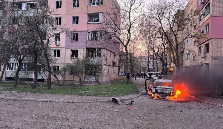 Оккупанты ударили по Кривому Рогу: 18 погибших, среди них 9 детей, 61 пострадавший. Фоторепортаж. (обновлено)