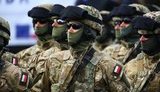 Польша планирует увеличить и вооружить армию настолько, чтобы это отпугивало РФ, - вице-премьер Качиньский