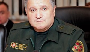 Аваков о задержании бывших налоговиков: "Угрозы получают военный прокурор Анатолий Матиос и сотрудники прокуратуры"