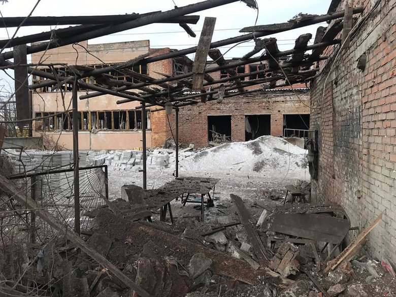 Мэр Ахтырки днем спасает город, а ночью – оперирует людей 07