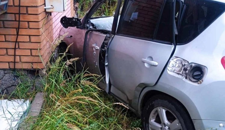 Ruscists hit car with FPV drone in Kharkiv region: two men died. PHOTO