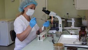 16 студентів Української Академії лідерства з гострим гастроентеритом госпіталізовано до інфекційної лікарні Маріуполя, - ДСНС