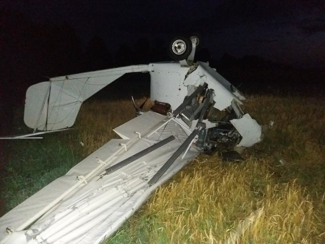 Одномісний літак розбився на Сумщині, пілот загинув 01