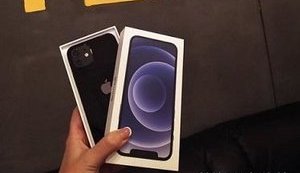 Виборців у Слов'янську заманюють на дільниці розіграшем смартфону. ФОТО