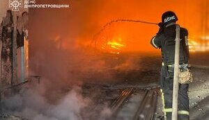 Consequences of Russian attack on Dnipropetrovsk region: three dead, 6 injured, high-rise building, industrial enterprises, and shopping center damaged (updated). PHOTOS