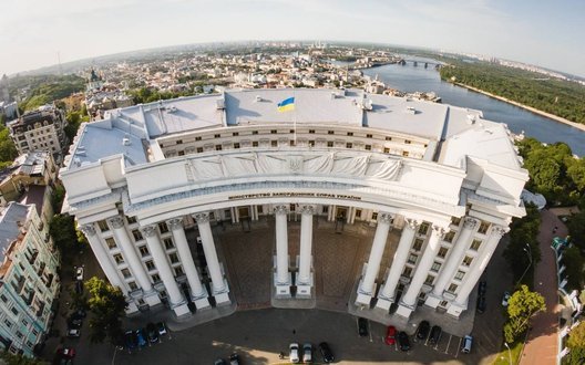 Атака РФ на Київ: будівля МЗС зазнала пошкоджень. ФОТОрепортаж