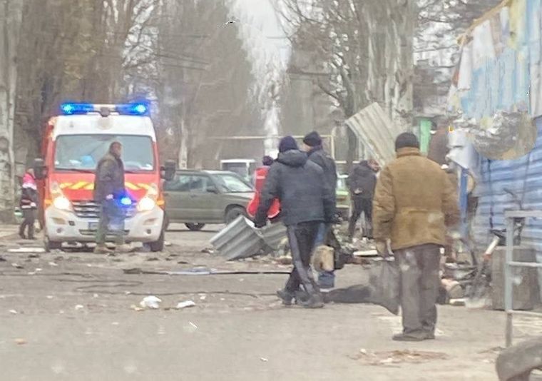Росіяни обстріляли Курахове: 8 загиблих та 5 поранених, - ОП 01