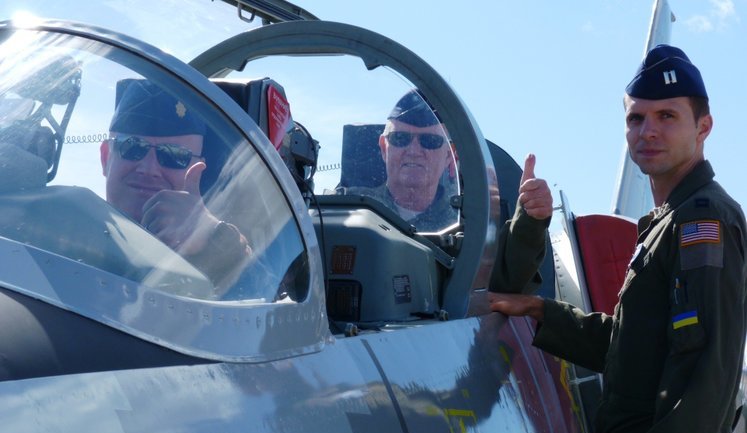 American soldiers went on guided tour to military base of Petro Franko tactical air brigade. PHOTOS