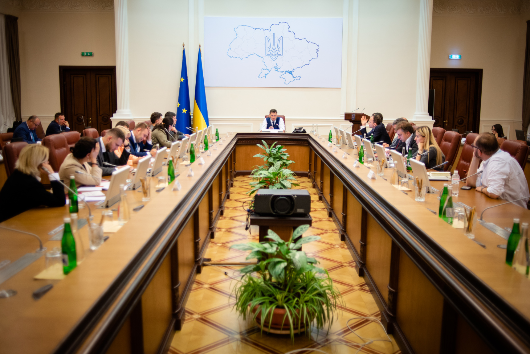 Правительство новой украины. Кабмин Украины.