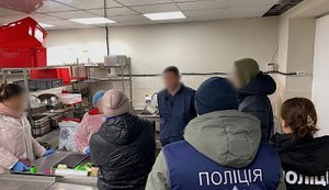 У Миколаєві перевіряють можливі порушення під час харчування школярів