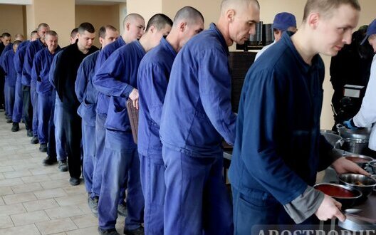 в Україні пребуває до 5 000 військовополоних РФ.