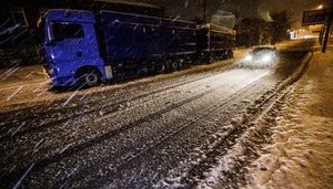 За неубранный в столице снег было вручено 705 предписаний, - КГГА
