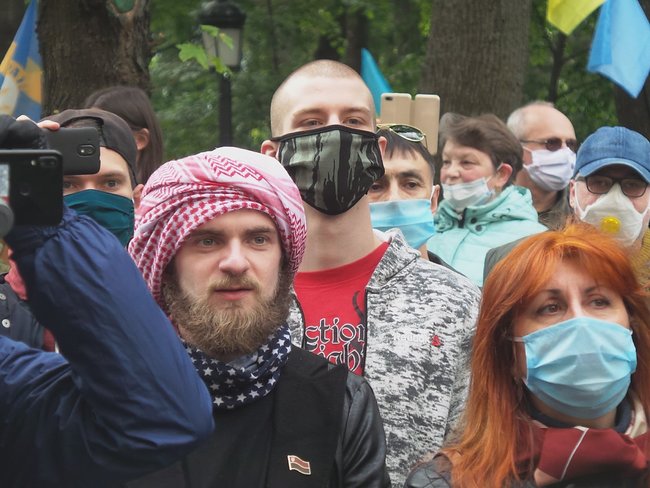 Участники акции Стоп реванш протестовали у дома Зеленского 11
