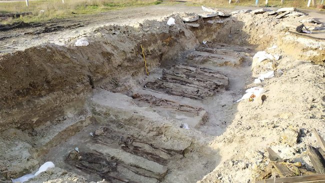 Археологи виявили братську могилу воїнів УПА під асфальтом на Рівненщині, - ОДА 05 Археологи виявили братську могилу воїнів УПА під асфальтом на Рівненщині, - ОДА 05