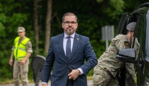 Наївно очікувати, що Путін просто відступить після листа Зеленського, - міністр оборони Литви Каунас