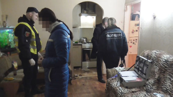 Житель Одеси зарізав сина через конфлікт на ґрунті політики, - Нацполіція 01