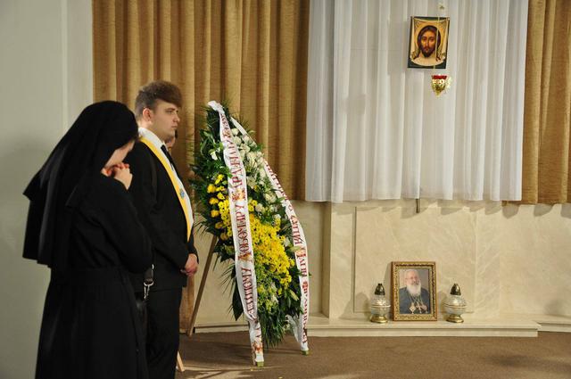 У Києві поховали кардинала УГКЦ Любомира Гузара (оновлено) 18 У Києві поховали кардинала УГКЦ Любомира Гузара (оновлено) 18