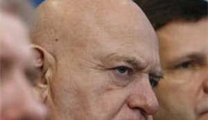 "Регионалы" угрожают Яценюку отставкой за письмо Схефферу - генсеку НАТО