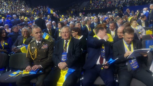 Tymoshenko nominated for presidency by party congress 06