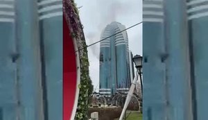 Комплекс "Грозний-Сіті" горить у столиці російської Чечні після атаки безпілотників. ВIДЕО