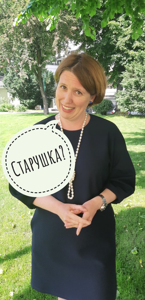 Старушка?, - посол Великобритании потроллила Зеленского после его фразы о старушке Британии 01