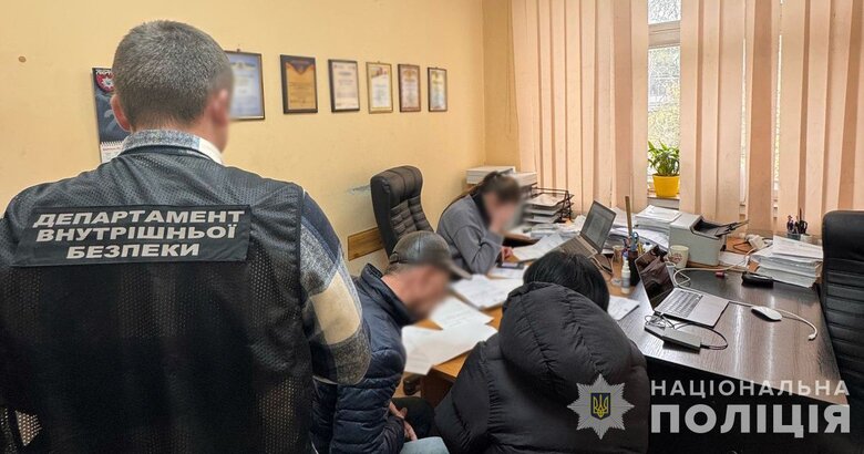 ДВБ про зловживання на складанні іспитів з водіння