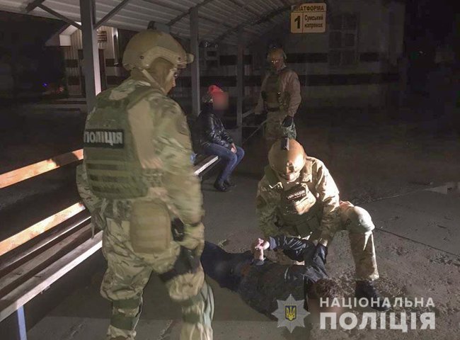 На Сумщине задержана группа, занимавшаяся подрывом банкоматов, - Нацполиция 03