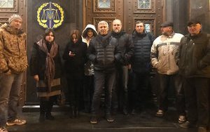 Родственники Героев Небесной Сотни требуют от Рябошапки объяснений из-за изменения прокуроров по делу. ДОКУМЕНТ