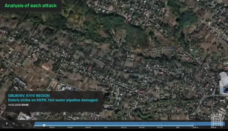 Зеленський має планшет для відстеження бойових дій на фронті