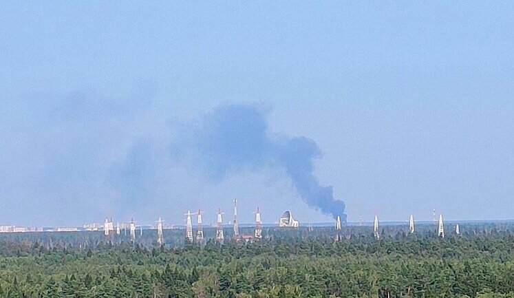 У Підмосков’ї палає будівля військового аеродрому "Чкаловський", - росЗМІ. ФОТО
