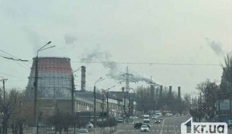 Найбільший металургійний комбінат "АрселорМіттал Кривий Ріг" зупиняє роботу
