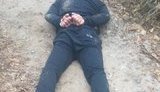 Росіянина, який утік під час транспортування в СІЗО, затримали в полі під Васильковом. ФОТОрепортаж