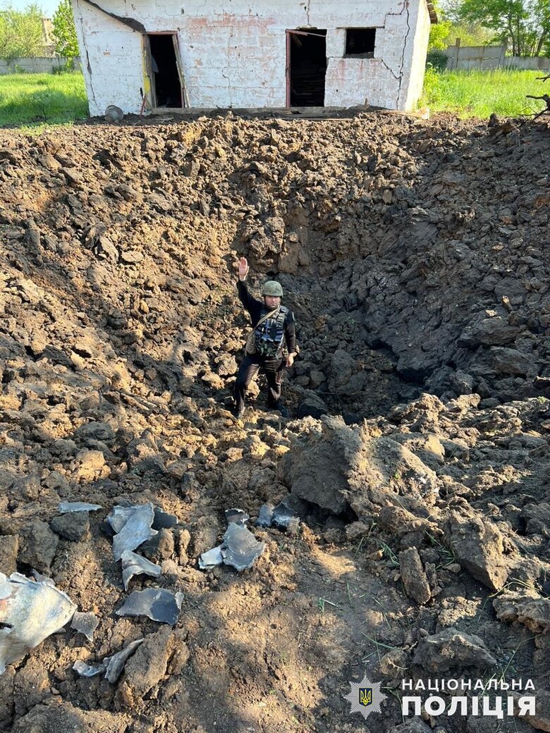 Последствия вражеских обстрелов Донетчины: оккупанты применили авиацию и Искандеры против гражданского населения 07